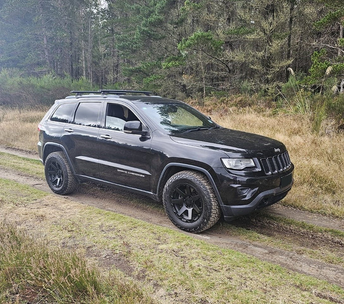 Jeep Grand Cherokee (2015) on BGW Vader