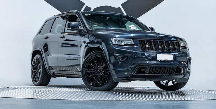 Jeep Grand Cherokee (2017) on BGW Black Widow