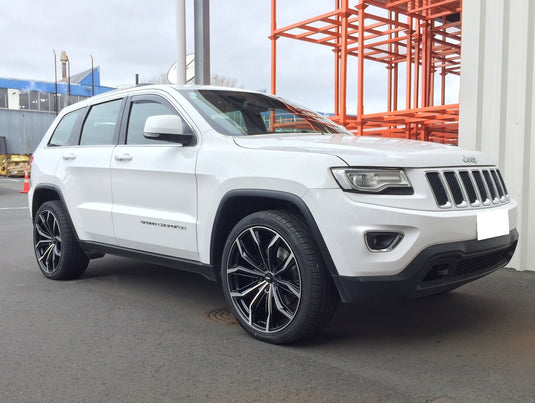 JEEP GRAND CHEROKEE Jeep Grand Cherokee on BGW Black Widow