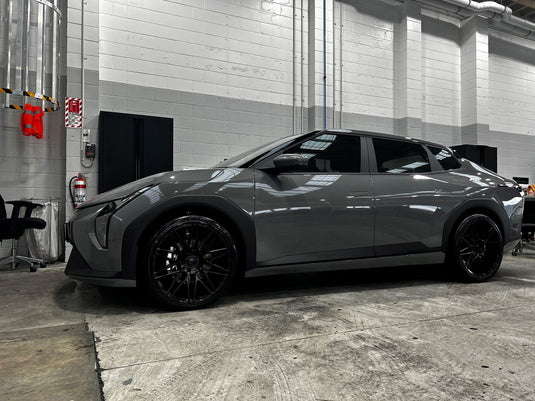 Kia EV4 (2025) on Covert CV8