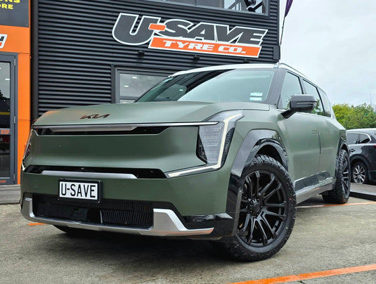 Kia EV9 (2025) on Covert RV4