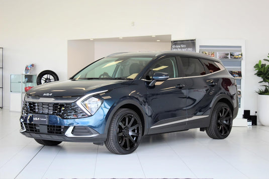 Kia Sportage (2023) on Covert RV3