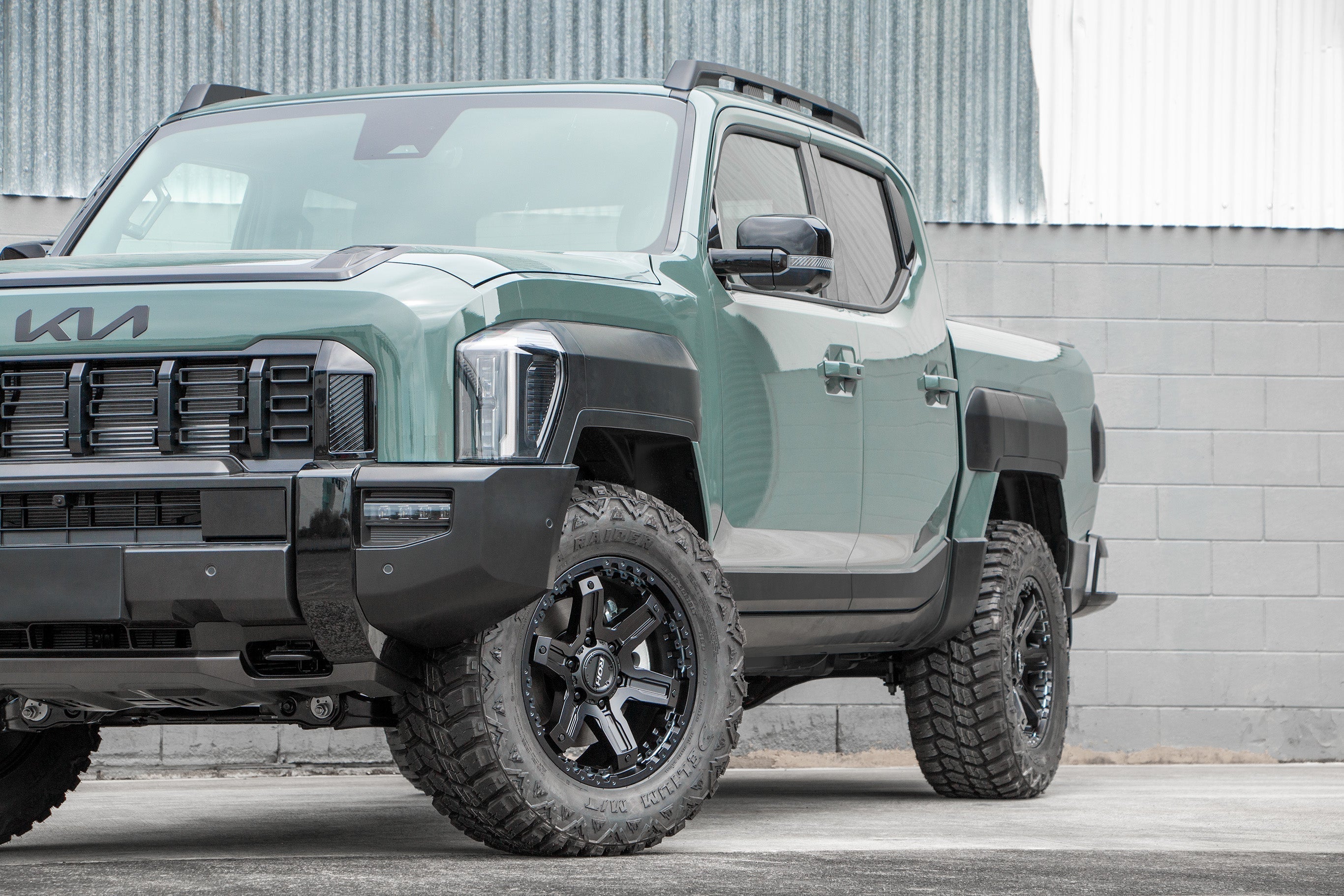Kia Tasman X-Pro (2025) on ROH Rock 6 – BG Marketing