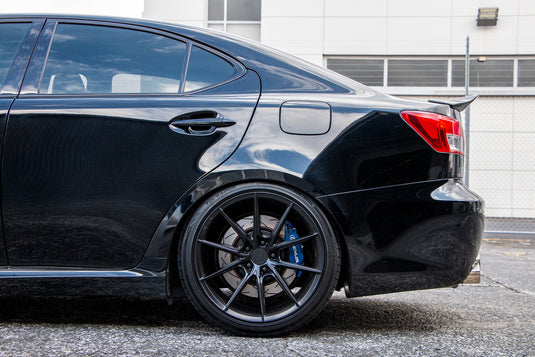 Lexus ISF (2011) on Covert CV6