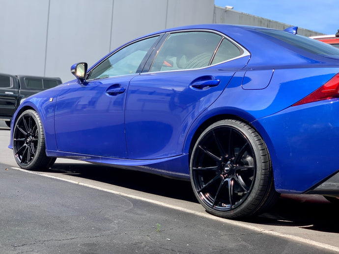 Lexus IS250 (2013) on BGW Circuit