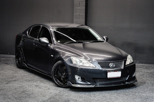 Lexus IS350 (2005) on BGW DC Five