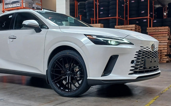 Lexus RX350 (2023) on BGW Prost
