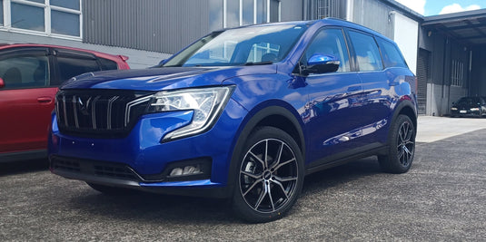 Mahindra XUV700 (2023) on BGW Compton