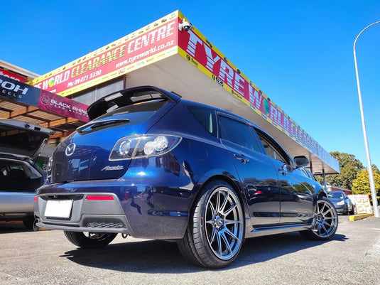 Mazda 3 (2008) on BGW Circuit