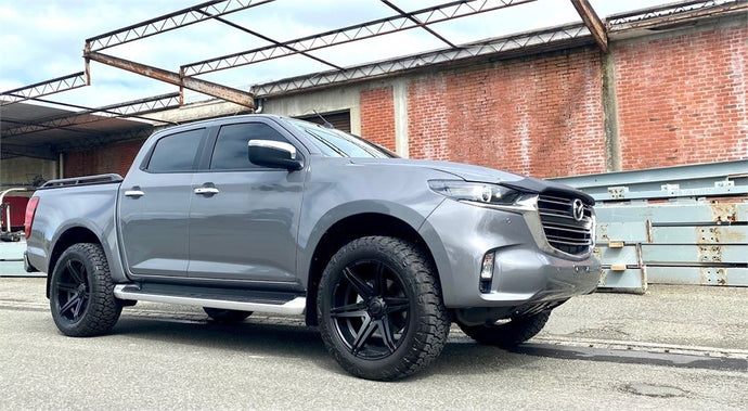 Mazda BT50 (2021) on BGW Tempest