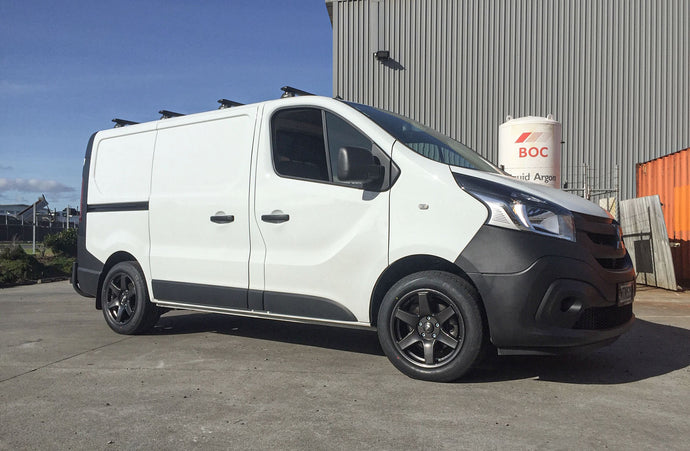 Mitsubishi Express on BGW Beast