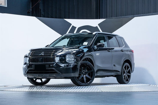 Mitsubishi Outlander (2022) on BGW Mansell