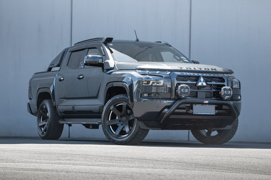 Mitsubishi Triton (2024) on Covert RV6