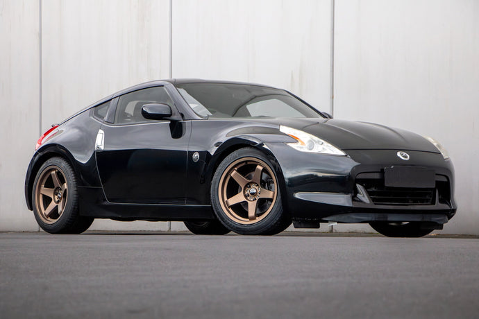 Nissan 370Z (2009) on BGW DC Five