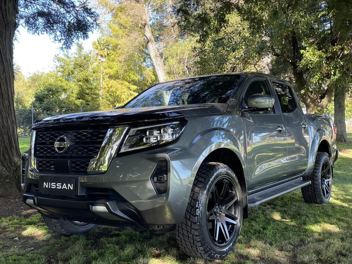 Nissan Navara (2023) on BGW Capone