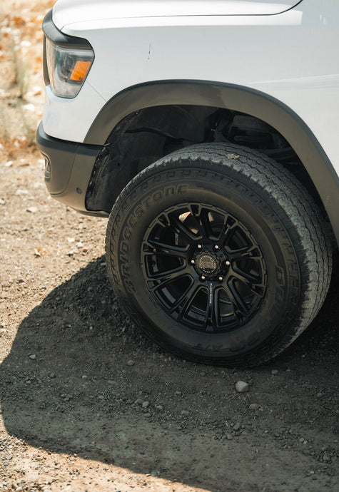 RAM 1500 Rebel (2022) on Black Rhino Diamondback