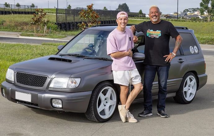 Subaru Forester (2000) on BGW R5 with Tri-Ace Racing Kings