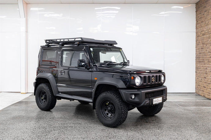 Suzuki Jimny (2022) on ROH Blak Trak