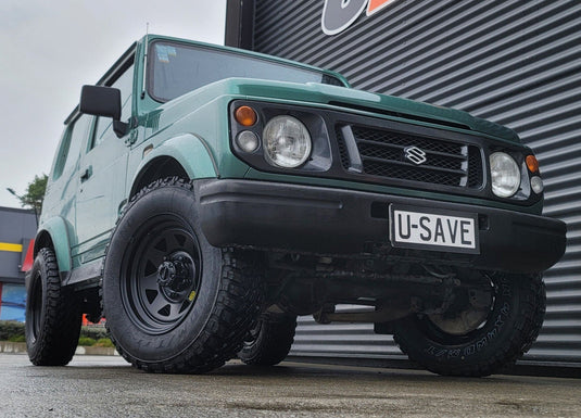 Suzuki Samurai (1994) on ROH Blak Trak