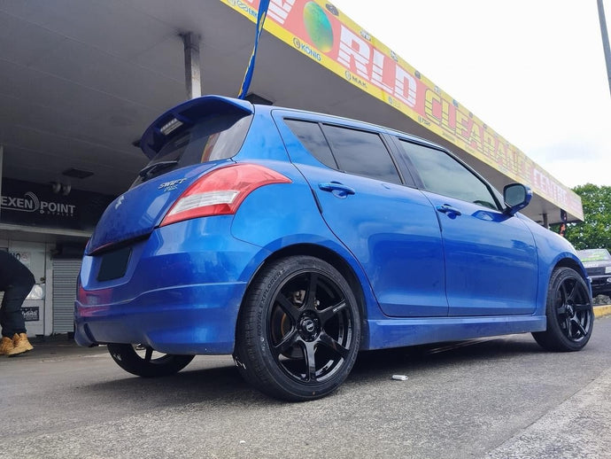 Suzuki Swift (2013) on BGW JD-6
