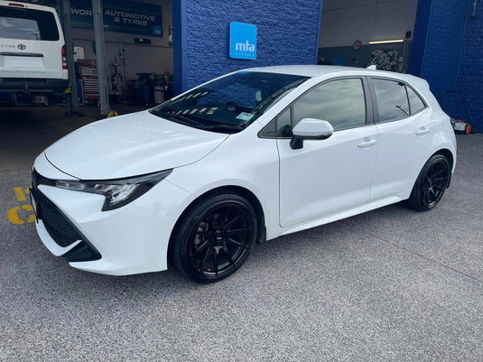 Toyota Corolla (2019) on BGW Circuit