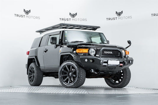 Toyota FJ Cruiser (2012) on Covert RV3