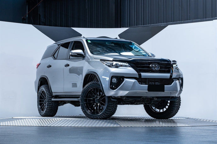 Toyota Fortuner (2018) on BGW Shadow