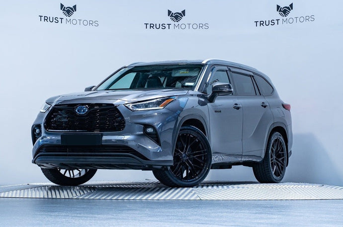 Toyota Highlander (2022) on BGW Prost