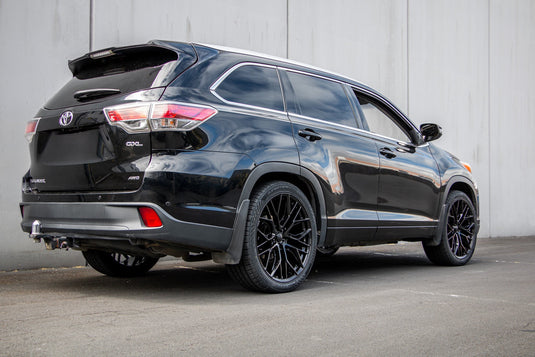 Toyota Highlaner (2014) on BGW Modena