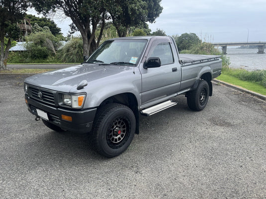 Toyota Hilux (1997) on ROH Assault