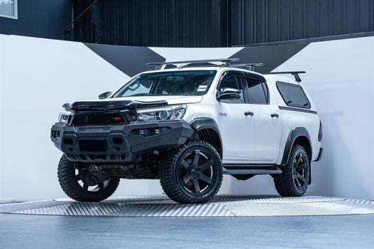 Toyota Hilux SR5 (2018) on Covert RV6