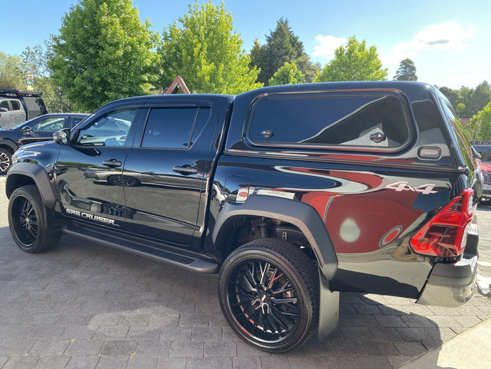 Toyota Hilux SR5 Cruiser (2024) on BGW Insurgent