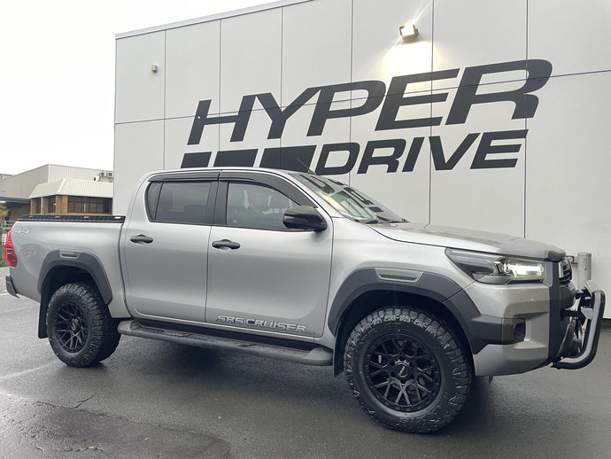 Toyota Hilux on ROH Crawler