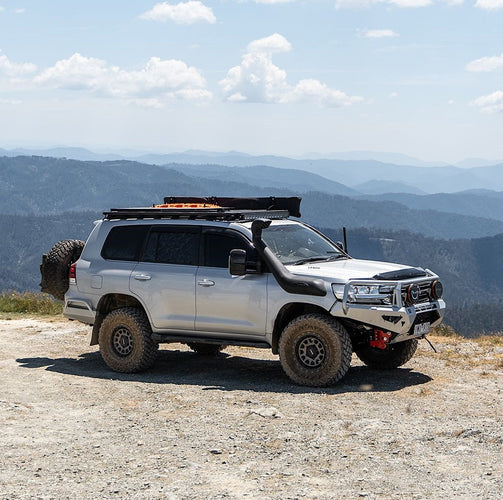 Toyota Land Cruiser 200 Series on ROH Assault