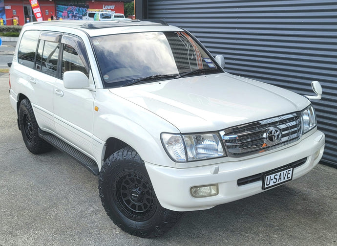 Toyota Land Cruiser 100 Series (2004) on ROH Assault