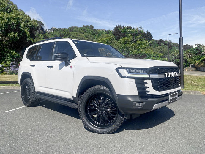 Toyota Land Cruiser 300 Series GR (2024) on BGW Insurgent