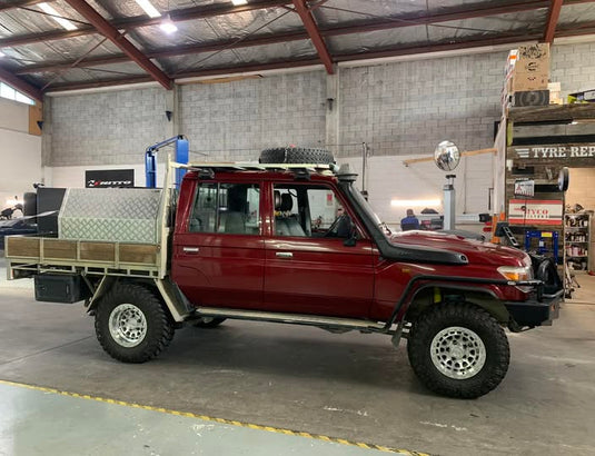 Toyota Land Cruiser 79 Series on ROH Assault