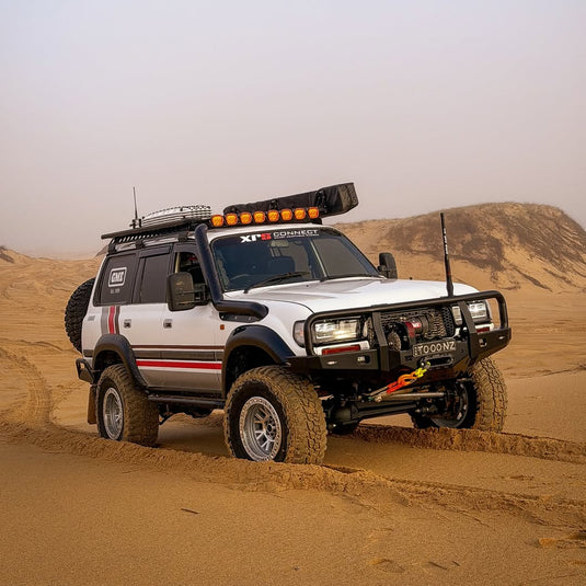 Toyota Land Cruiser 80 Series 1995 fitted with ROH BL01 silver alloy wheels