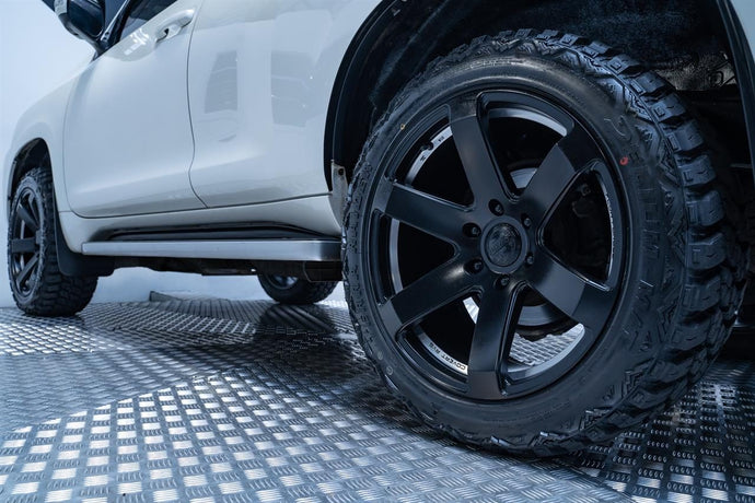 Toyota Land Cruiser Prado (2018) on Covert RV6