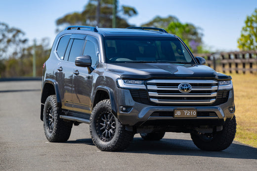 Toyota Land Cruiser 300 Series on ROH Raid