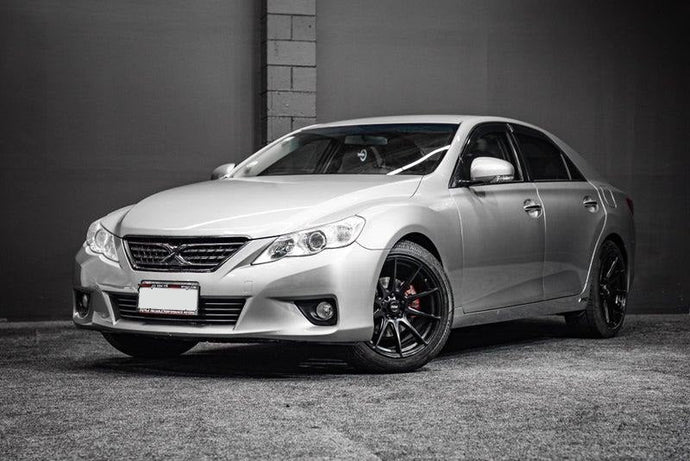 Toyota Mark X (2011) on BGW Circuit