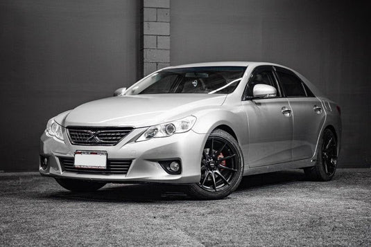 Toyota Mark X (2011) on BGW Circuit