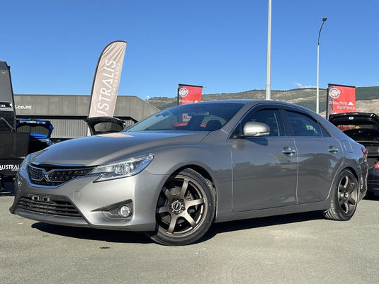 Toyota Mark X (2013) on 18x8.5 BGW DC Tanaka