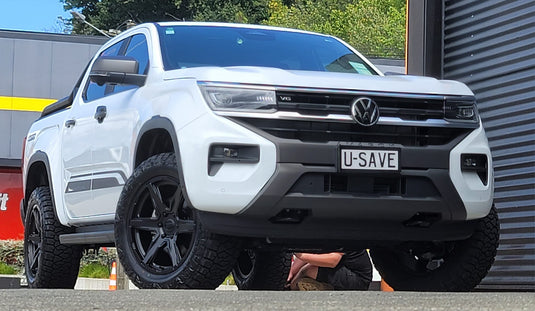 VW Amarok (2024) on BGW Legend