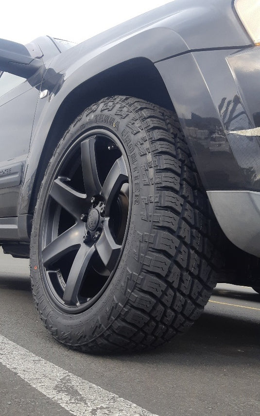 JEEP GRAND CHEROKEE Jeep Grand Cherokee on BGW Beast