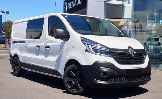RENAULT TRAFIC Renault Trafic on BGW Beast