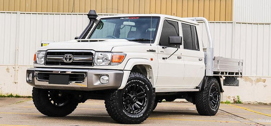 TOYOTA LAND CRUISER 70 SERIES Toyota Land Cruiser 70series on ROH Vapour