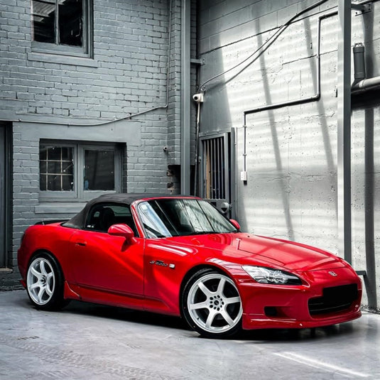 HONDA S2000 Honda S2000 (2002) on staggered 18
