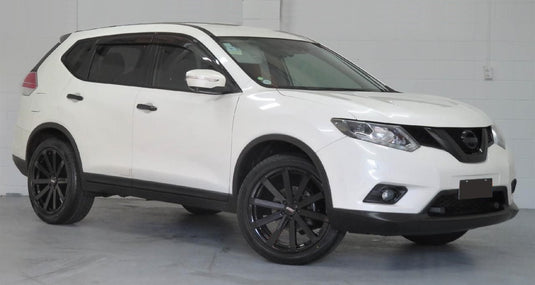 NISSAN X-TRAIL Nissan X Trail on BGW VM12