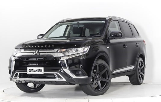 MITSUBISHI OUTLANDER Mitsubishi Outlander on BGW Cartel